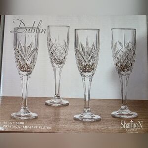 Godinger Crystal Champagne Flutes